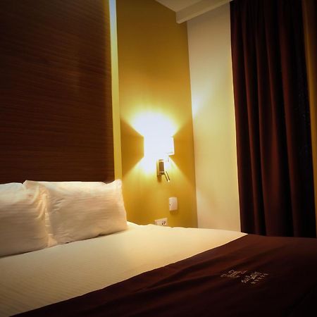 Hotel Dukagjini Peje Ngoại thất bức ảnh