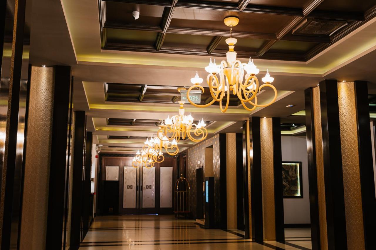 Hotel Dukagjini Peje Ngoại thất bức ảnh