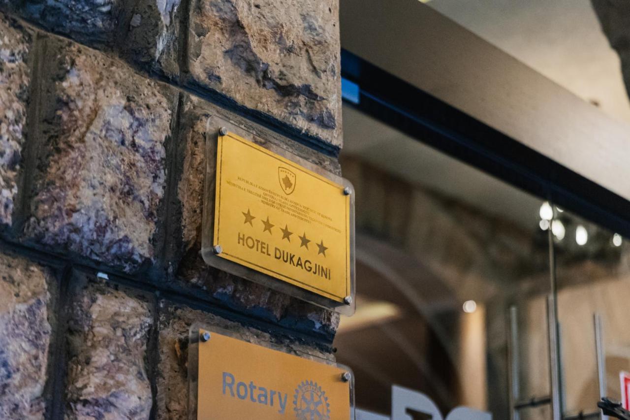Hotel Dukagjini Peje Ngoại thất bức ảnh