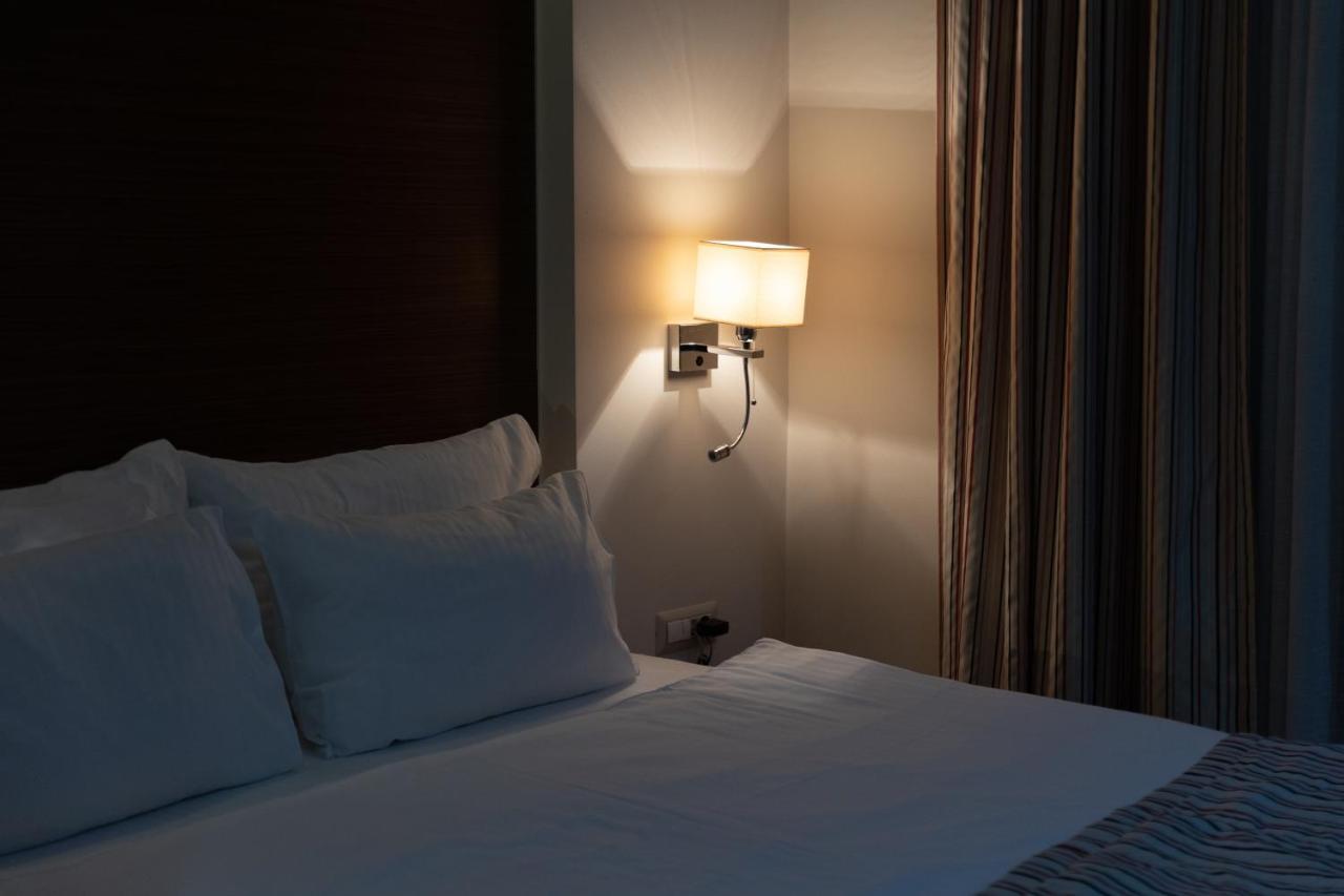 Hotel Dukagjini Peje Ngoại thất bức ảnh